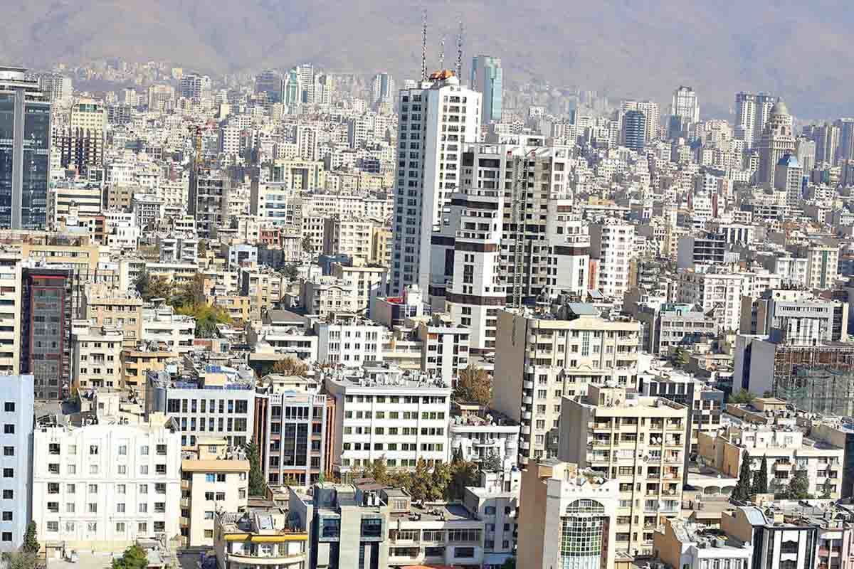 قیمت مسکن کاهش یافته است/ یک بانک ۳۰۰۰ واحد مسکونی دارد