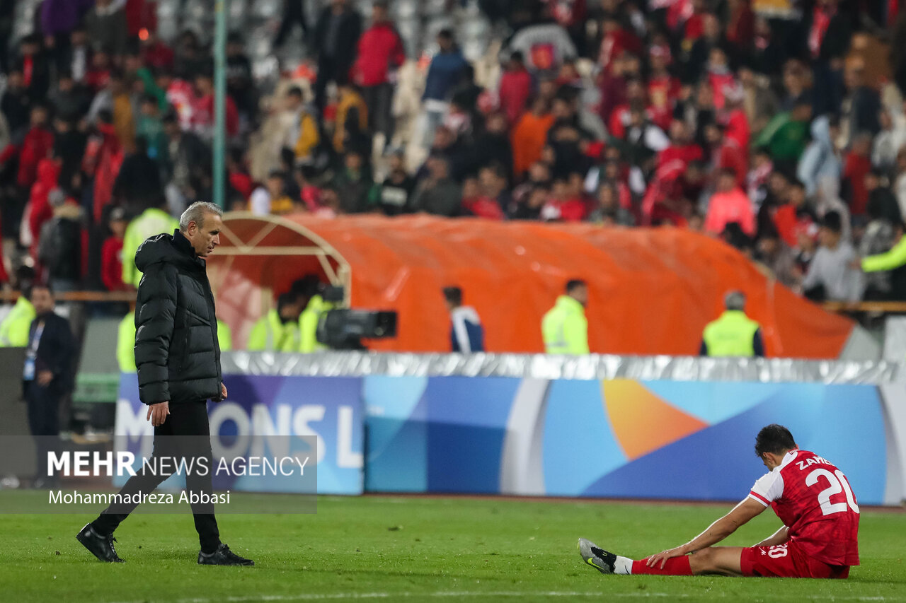 دیدار تیم های فوتبال پرسپولیس تهران و الدحیل قطر