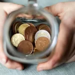 چگونه پس انداز کردن را به کودکان بیاموزیم؟