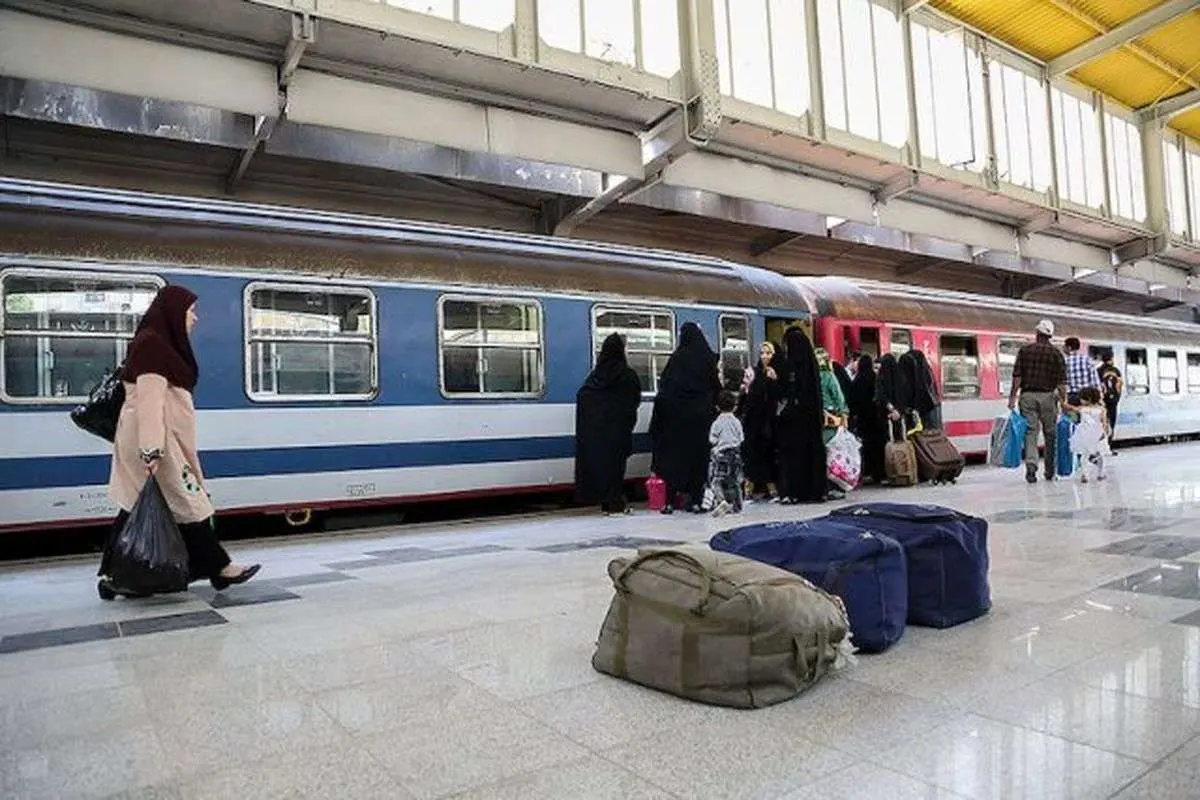 آغاز پیش فروش بلیت قطارهای مسافری از پنجشنبه ۹ فروردین ماه