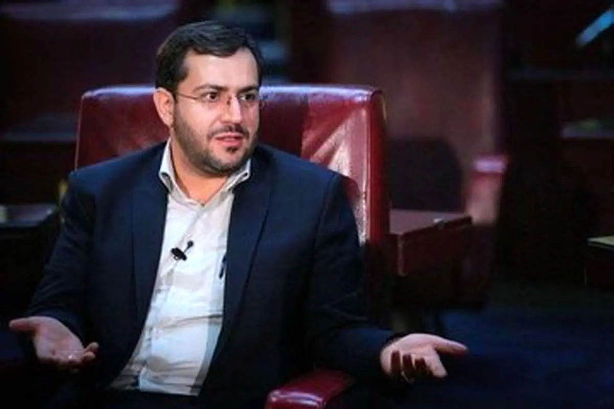 انتشار فیلم تازه‌ای از یاسر جبرائیلی درباره دلار؛ از جیب هر ایرانی ۶ میلیون و ۲۰۰ هزار تومان برداشته‌اند
