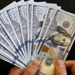 رشد قیمت دلار دست‌پخت سیاست‌های اقتصادی دولت است!
