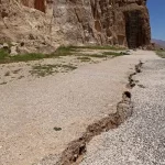 فرونشست ها چه تاثیری بر نقش رستم دارند؟