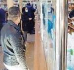بود و نبود داروی پیوند ایمینورال ۲۵ در داروخانه‌های هلال‌احمر بیماران را سرگردان کرده است