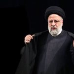 &quot;رئیسی عزیز&quot; دوباره در کتابفروشی‌ها