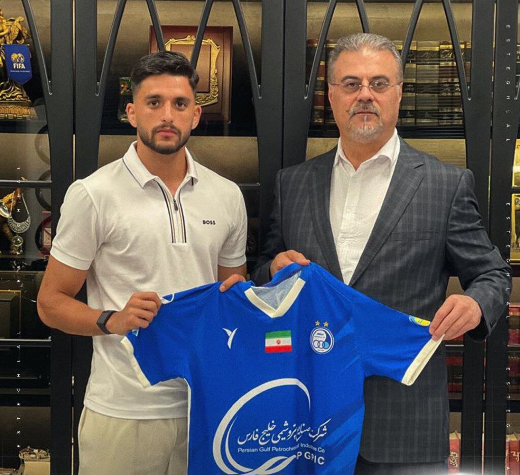 بازیکن سپاهان اصفهان به استقلال پیوست - خبرگزاری مهر | اخبار ایران و جهان