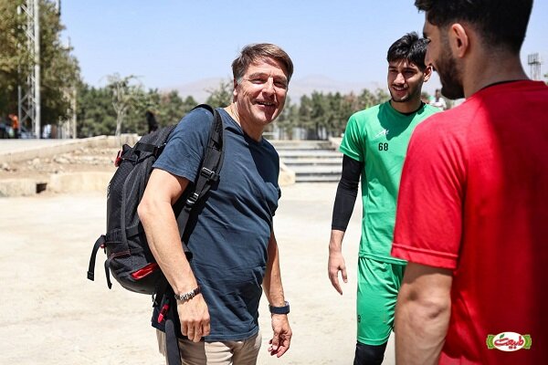 آخرین تمرین سرخپوشان قبل از سفر به اصفهان با حضور مربی آلمانی - خبرگزاری مهر | اخبار ایران و جهان