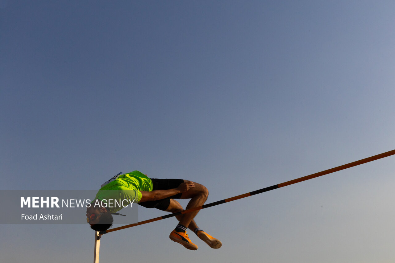 مسابقه دوومیدانی باشگاه‌های نوجوانان پسر کشور
