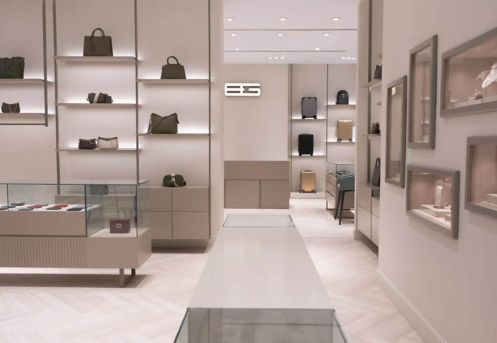 قیمت و خرید کوله پشتی مردانه و پسرانه ای جی | راهنمای کامل