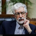 اسوار نقش مؤثری در پاسداری از زبان فارسی ایفا کرد