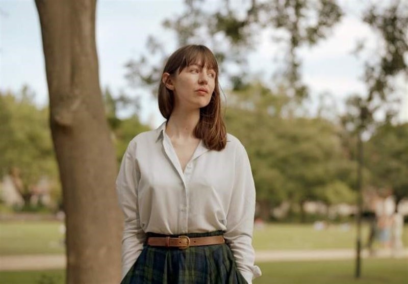 سالی رونی درآمد فروش کتاب‌هایش را به حمایت از فلسطین اختصاص داد