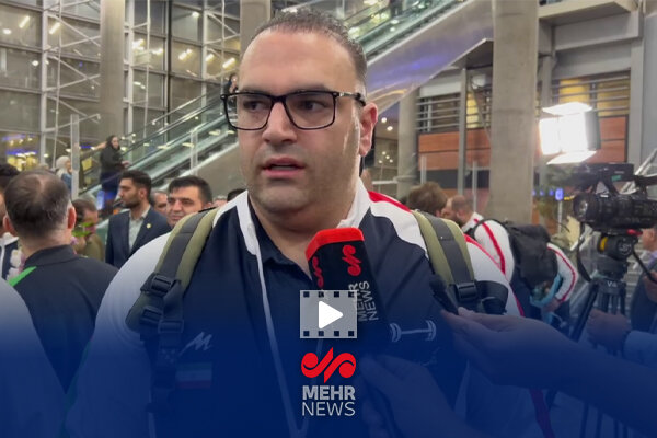 بهداد سلیمی: با جوانگرایی توانستیم قهرمان جهان شویم