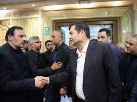 وزیر ورزش و جوانان در مراسم ترحیم اکبر کارگرجم - خبرگزاری مهر | اخبار ایران و جهان