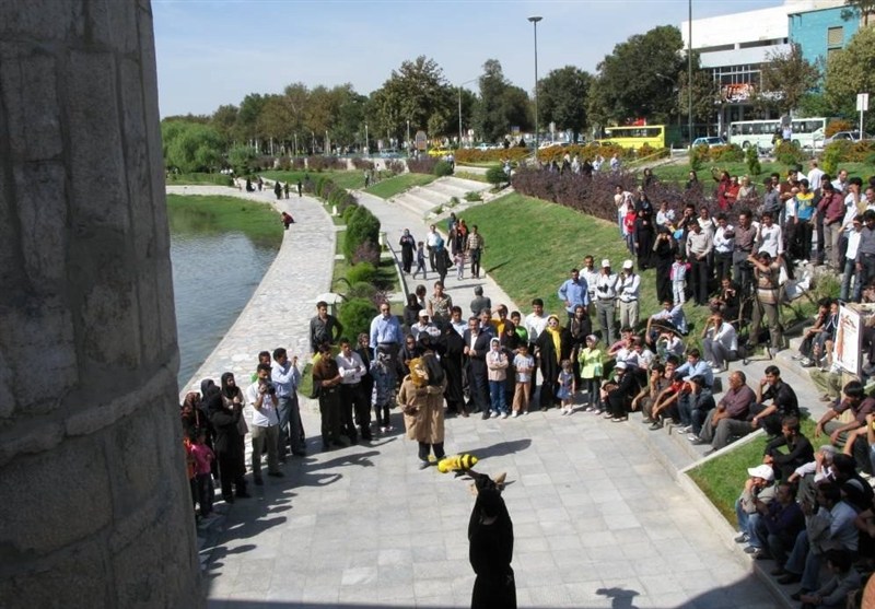 تئاتر خیابانی , 