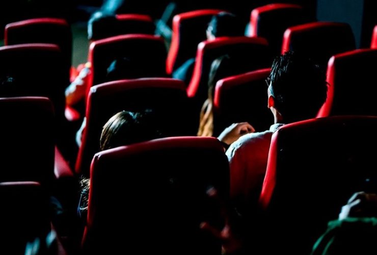 اکران «قرمز یواش» و «شاه نقش » در سینماهای کشور