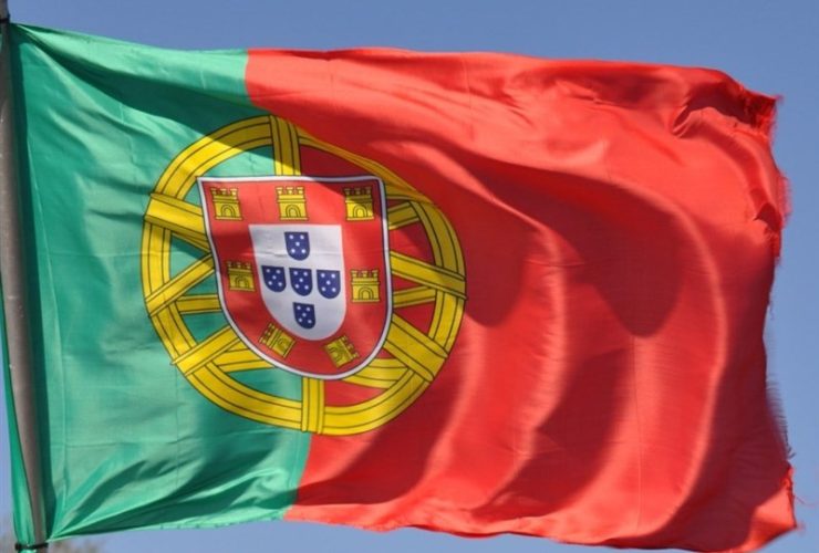 مجموعه‌ای از آثار ادبی پرتغال به کتابخانه ملی اهدا شد