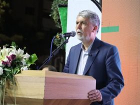 نیازمند اعمال تغییرات در جایزه جلال هستیم