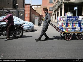 کاغذ , وزیر ارشاد , بازار کاغذ ,