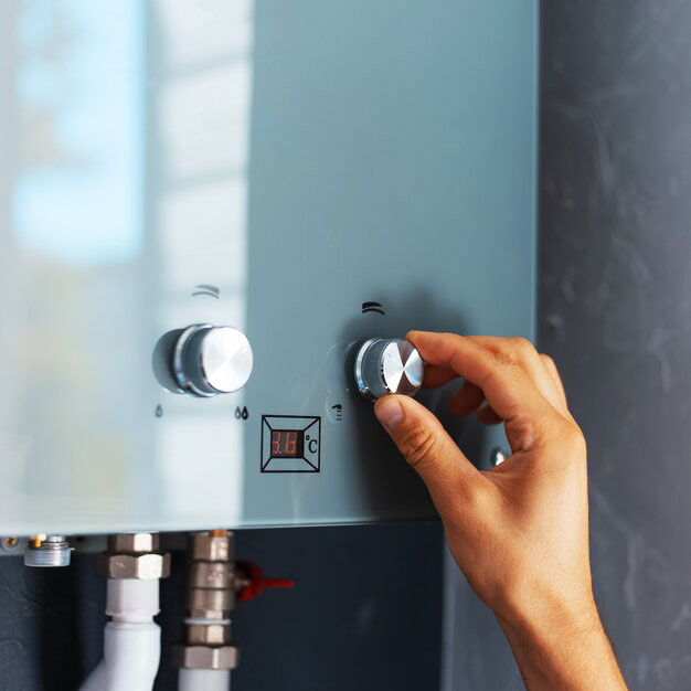 تعمیر پکیج در تهرانپارس | نمایندگی بوتان و ایران رادیاتور با اعزام فوری